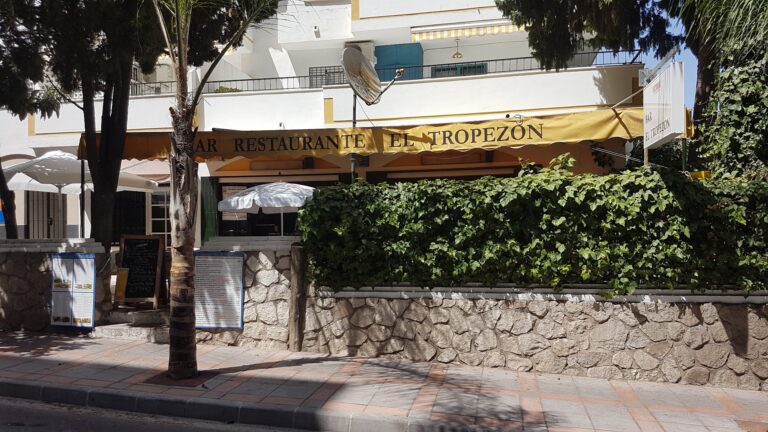 bar-restaurante-el-tropezon-0 bar-restaurante-el-tropezon-0