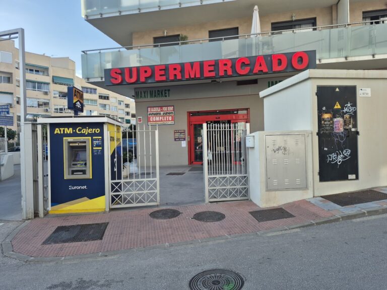 maxi-market-0