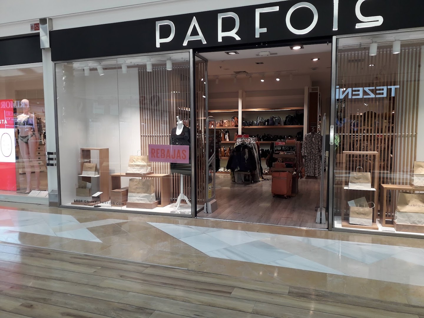 parfois-0