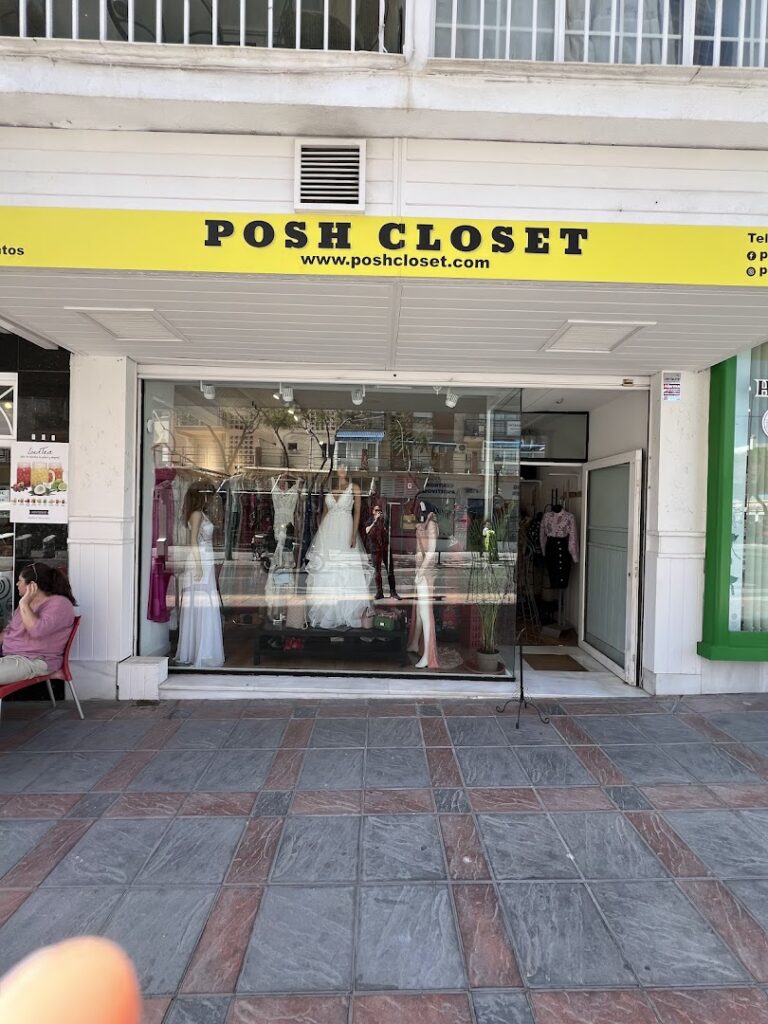 posh-closet-0 posh-closet-0