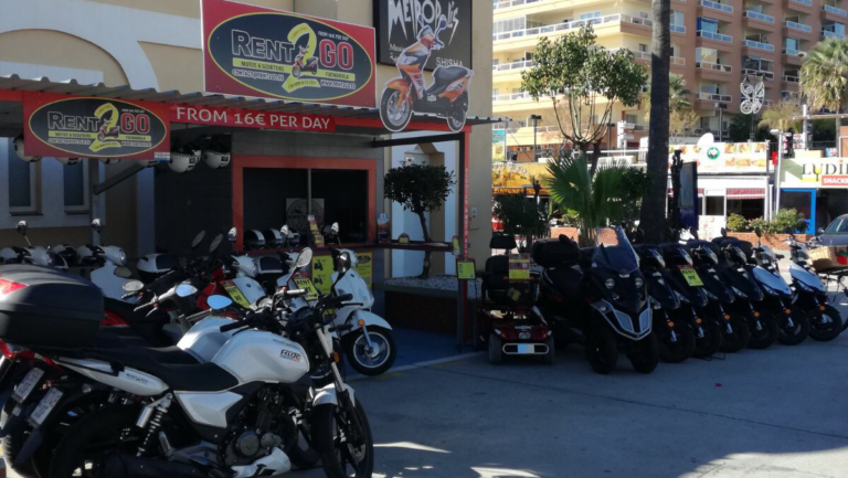 rent2gomalaga-alquiler-de-scooter-moto-0 rent2gomalaga-alquiler-de-scooter-moto-0