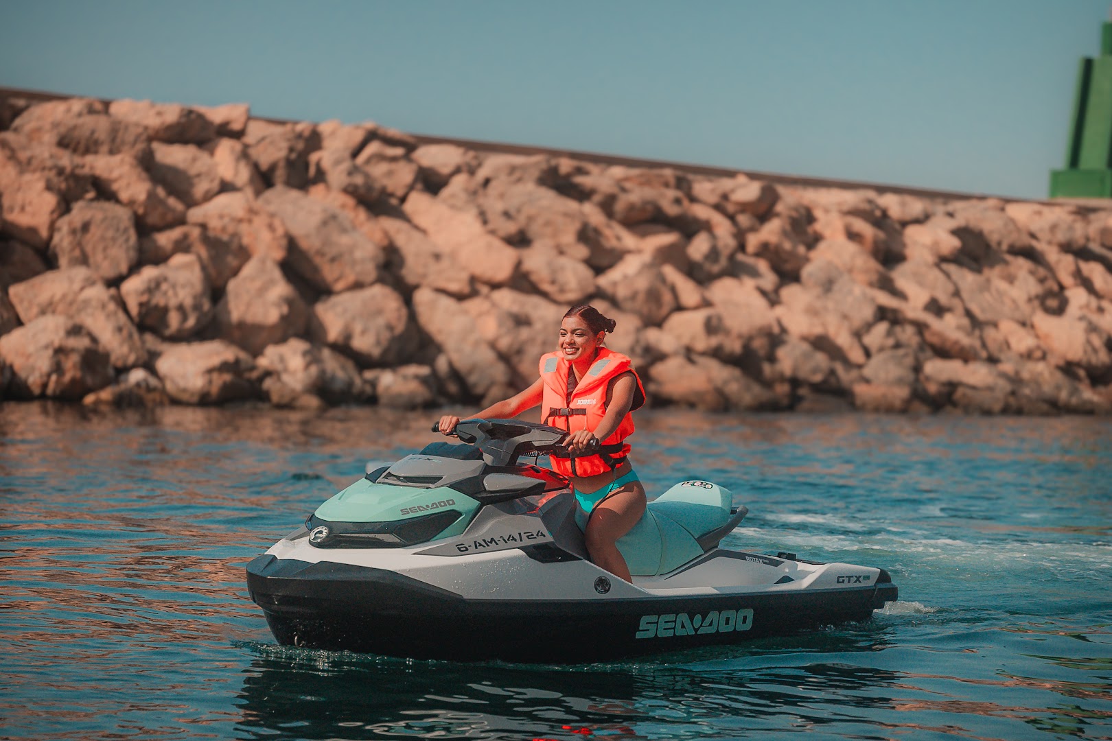wow-nautic-boat-and-jet-ski-rentals-0