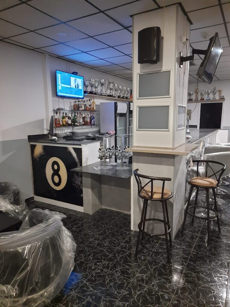 c2c-pool-bar-0