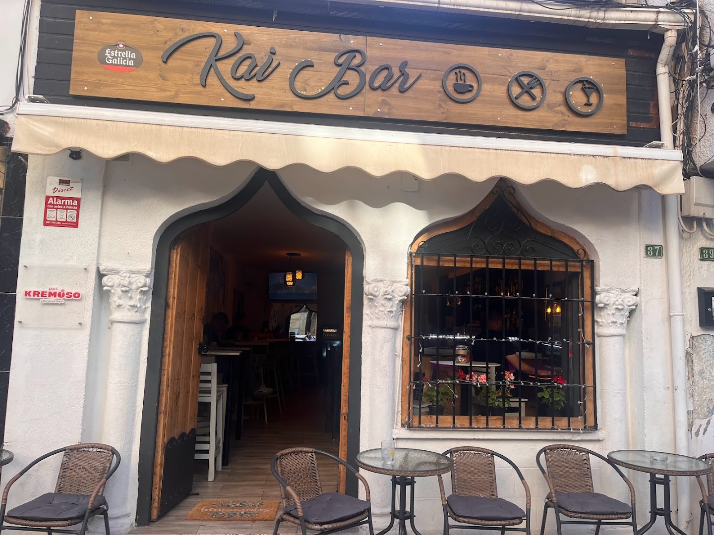 kai-bar-0