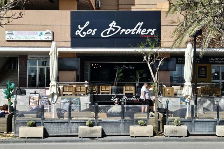 los-brothers-fuengirola-0 los-brothers-fuengirola-0