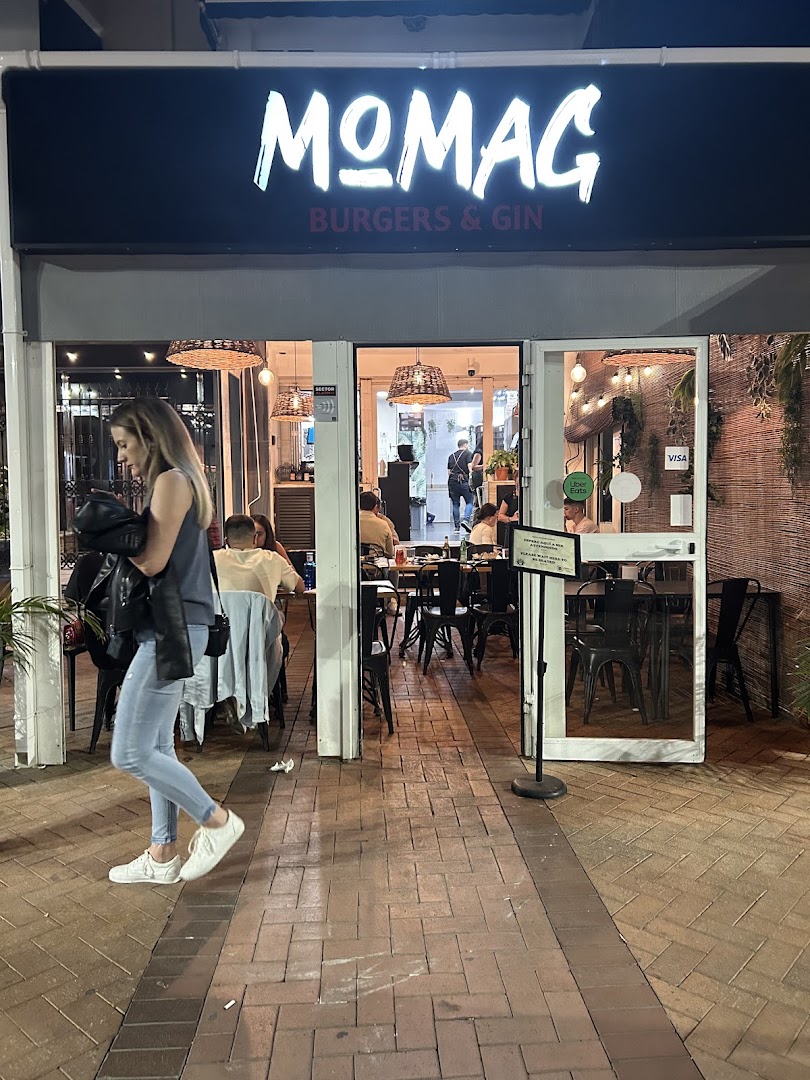 momag-burgers-gin-0