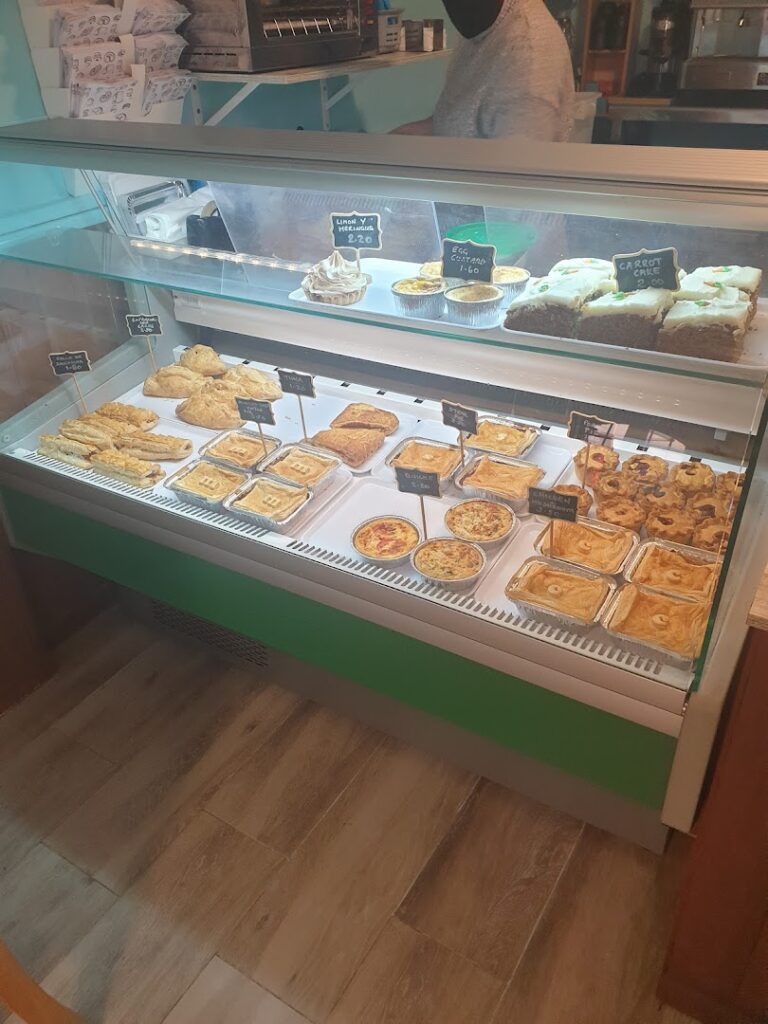 petit-gourmet-cafe-0