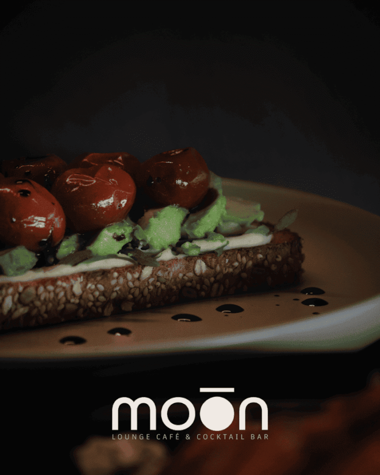 purple-moon-lounge-restaurant-0