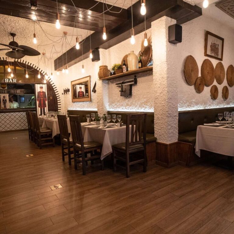 the-beefeater-steakhouse-restaurant-0
